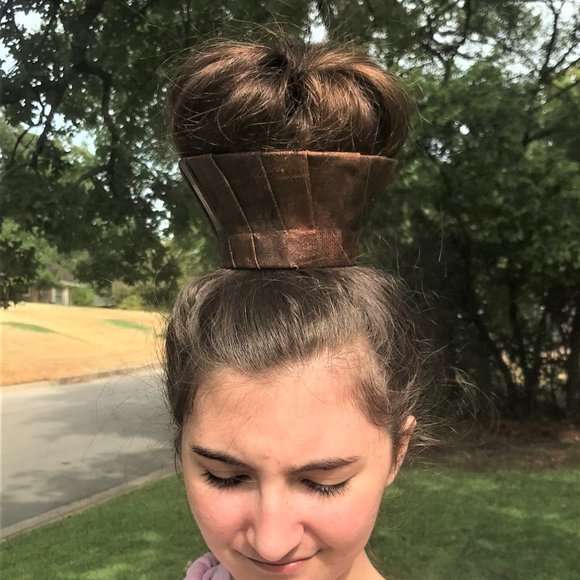 Brown Hair Crown - Picture 5 of 12